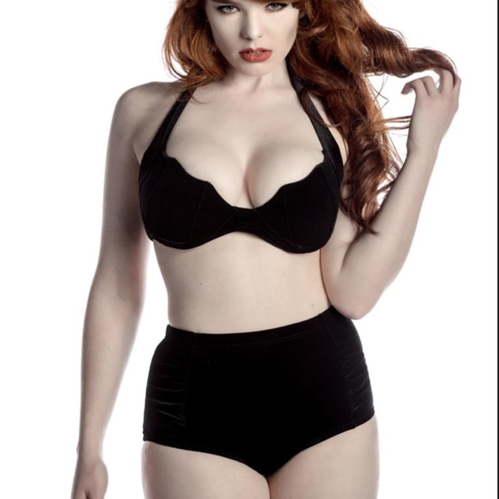 Killstar Ghoulina black velvet bikini